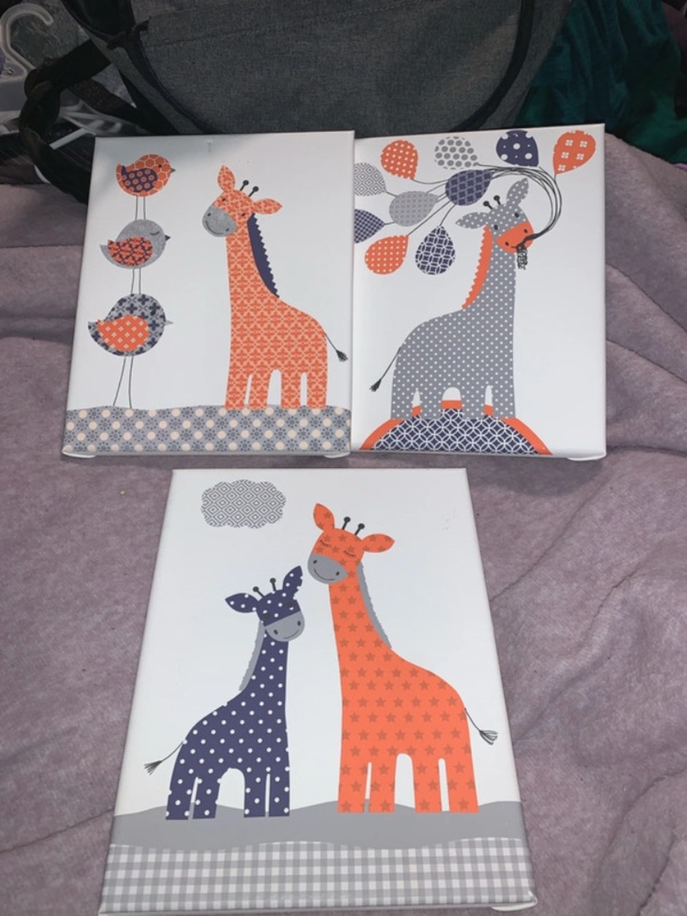 EUC (3) giraffe wall decor